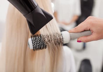 brushing salon de coiffure